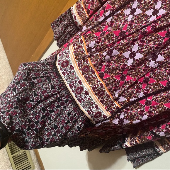 EST 1946 boho 3/4 bell sleeve high/low blouse - Picture 14 of 14